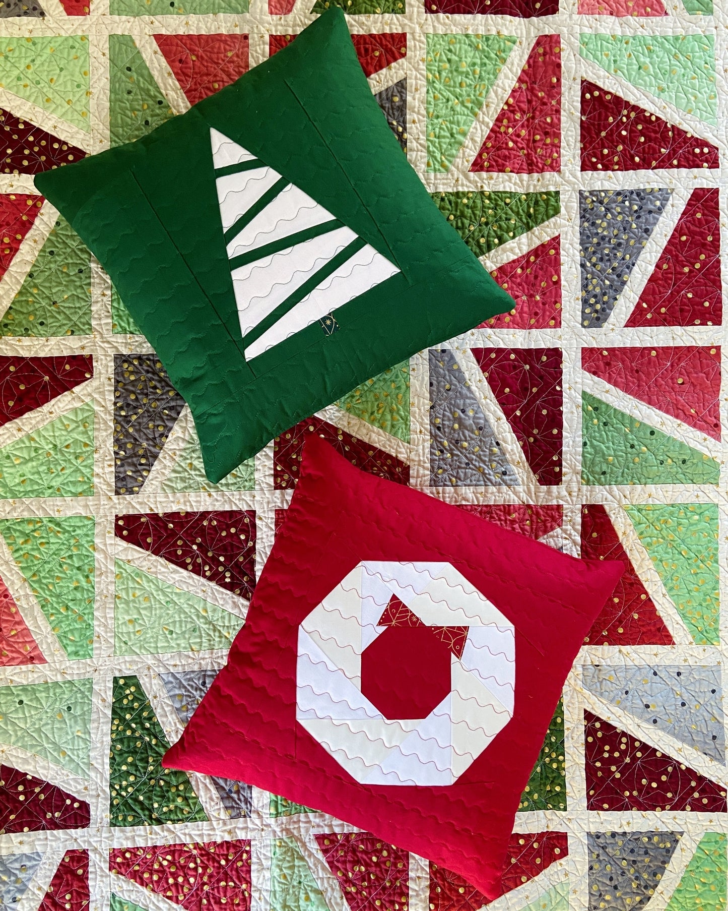 Quick Christmas Pillow - PDF